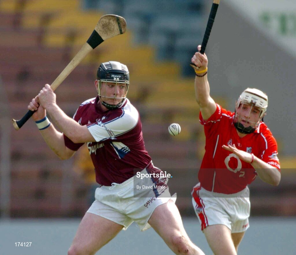24 April 2005; Eugene Cloonan, Galway, in action against Kevin Hartnett, Cork. Allianz National Hurling League, Division 1, Round 3, Cork v Galway, Pairc Ui Chaoimh, Cork. Picture credit; David Maher / SPORTSFILE