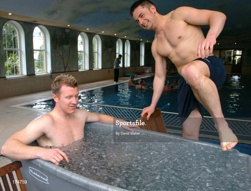 3 March 2004; St. Patrick's Athletic players Barry Prenderville, left and Tony Bird climbs in to a tub of ice as part of their training exercises. City West Hotel, Co. Dublin. Picture credit; David Maher / SPORTSFILE *EDI*