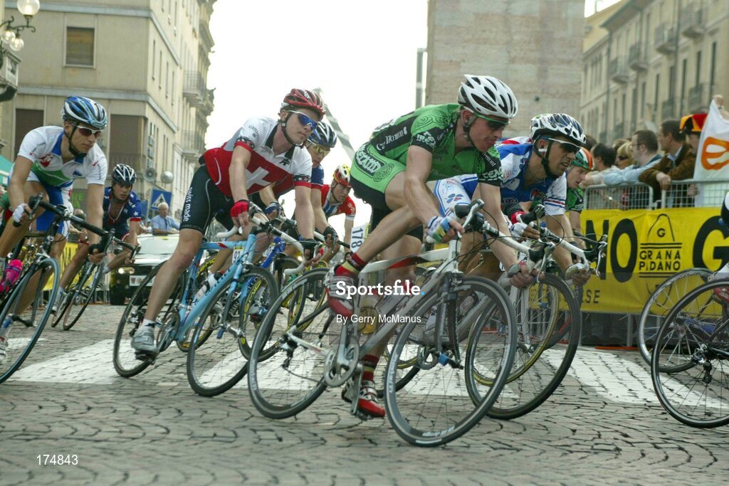 3 October 2004; Ireland's David O'Loughlin (178) in action during the Elite Men's Road Race. World Road Cycling Championship, Bardolino, Verona, Italy. Picture credit; Gerry McManus / SPORTSFILE