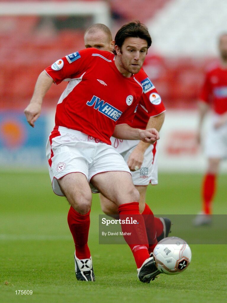 29 April 2005; Stuart Byrne, Shelbourne. eircom League, Premier Division, Shelbourne v Bray Wanderers, Tolka Park, Dublin. Picture credit; David Maher / SPORTSFILE