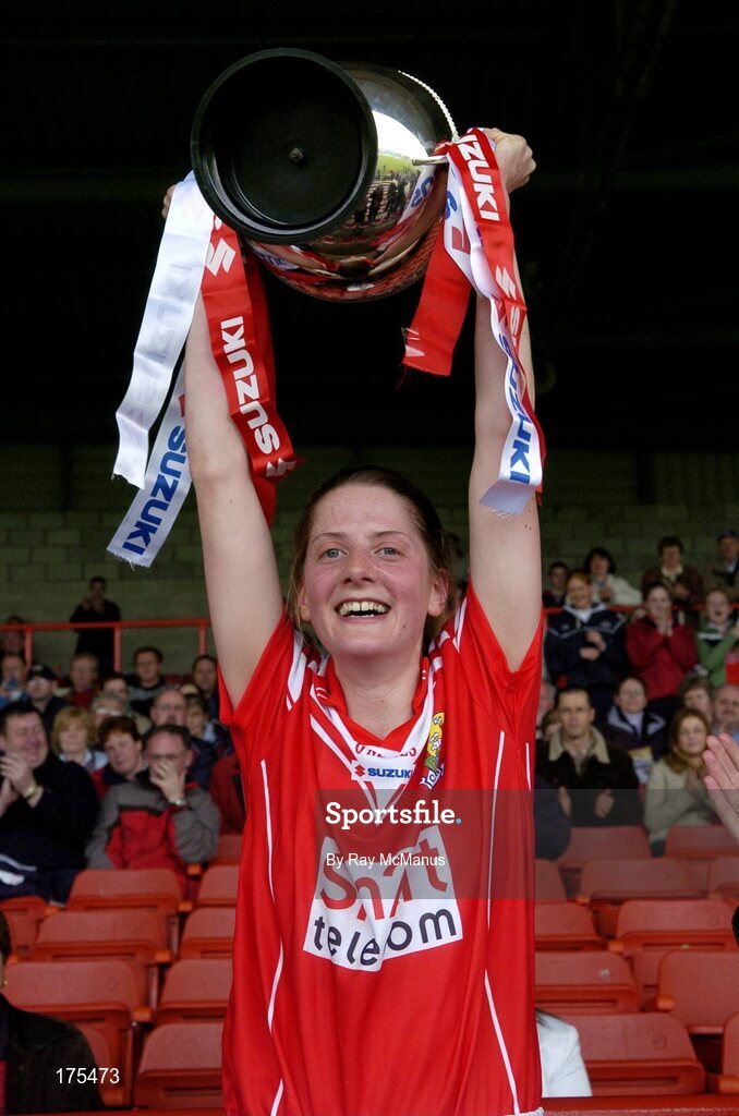 30 April 2005; Cork captain Juliette Murphy lifts the trophy. Suzuki Ladies National Football League, Division 1 Final, Cork v Galway, Gaelic Grounds, Limerick. Picture credit; Ray McManus / SPORTSFILE