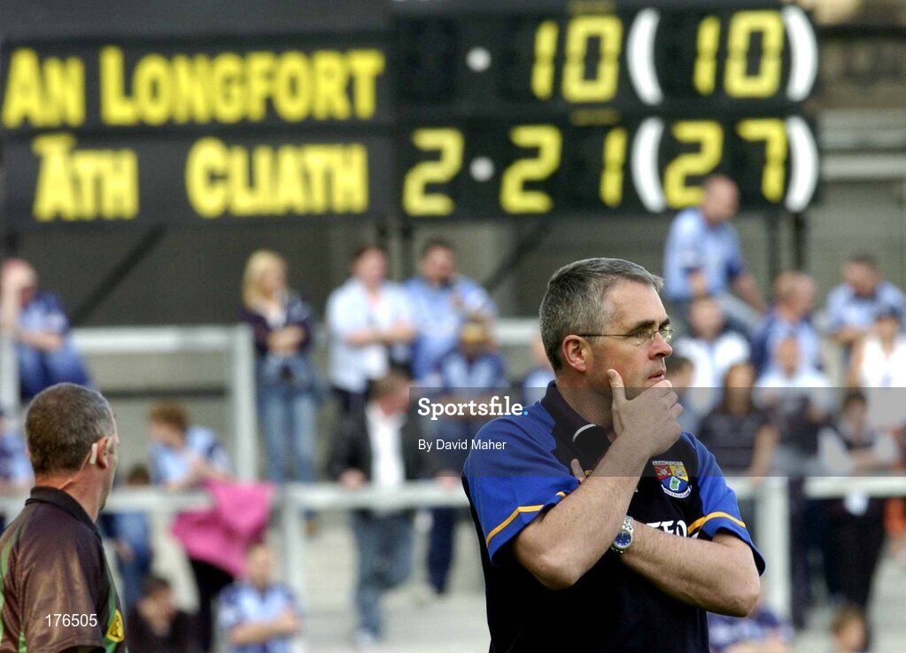 15 May 2005; Luke Dempsey, Longford manager, watches on during the closing moments of the game. Bank Of Ireland Leinster Senior Football Championship, Dublin v Longford, Croke Park, Dublin. Picture credit; David Maher / SPORTSFILE
