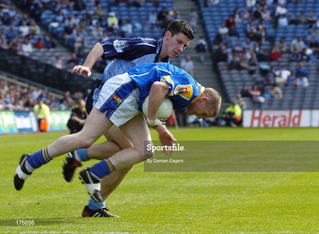 15 May 2005; Dermot Brady, Longford in action against Colin Moran, Dublin, Bank Of Ireland Leinster Senior Football Championship, Dublin v Longford, Croke Park, Dublin. Picture credit; Damien Eagers / SPORTSFILE