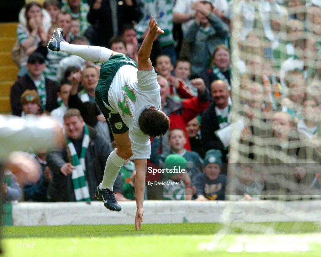 29 May 2005; Robbie Keane, Republic of Ireland XI, celebrates after scoring his sides winning goal. Jackie McNamara Testimonial, Celtic XI v Republic of Ireland XI, Celtic Park, Glasgow, Scotland. Picture credit; David Maher / SPORTSFILE