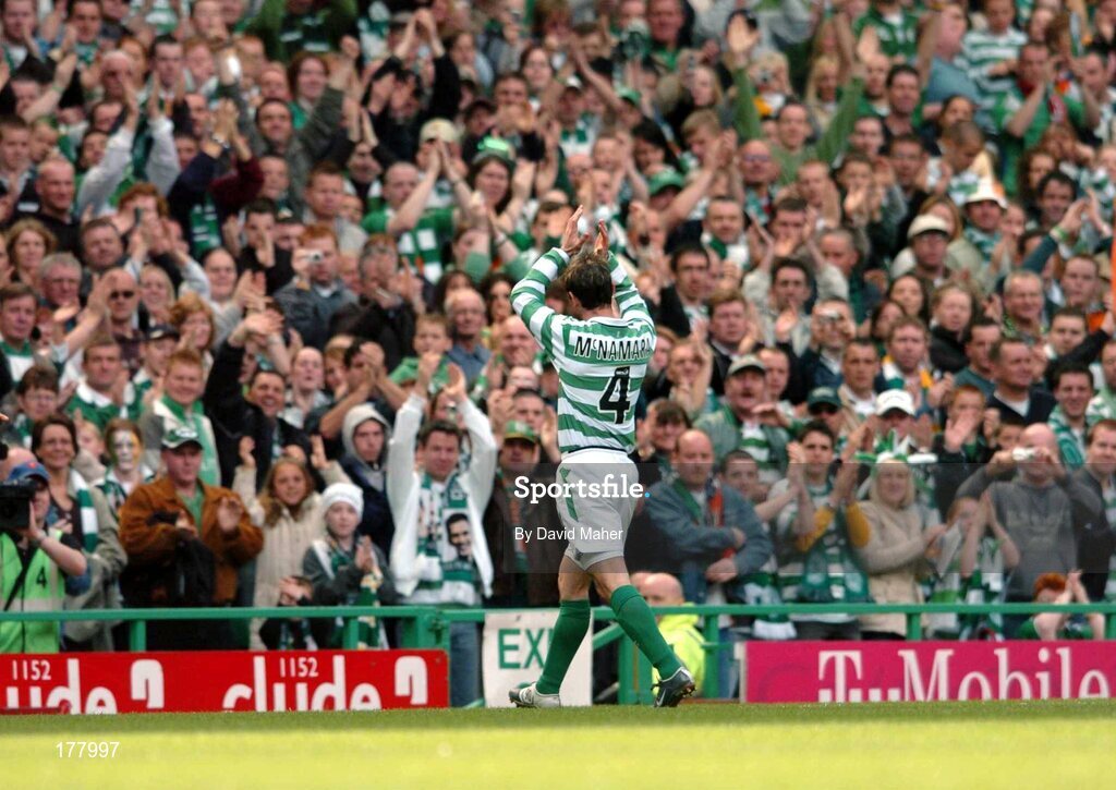 29 May 2005; Jackie McNamara, Celtic XI, waves to the supporters at the end of the game. Jackie McNamara Testimonial, Celtic XI v Republic of Ireland XI, Celtic Park, Glasgow, Scotland. Picture credit; David Maher / SPORTSFILE