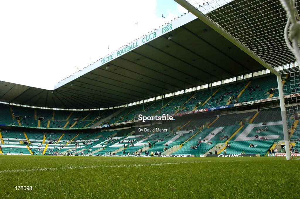 29 May 2005; Celtic Park. Jackie McNamara Testimonial, Celtic XI v Republic of Ireland XI, Celtic Park, Glasgow, Scotland. Picture credit; David Maher / SPORTSFILE