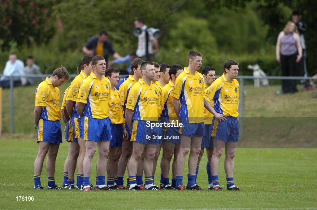 29 May 2005; The Roscommon team stand for the National Anthem before the match. Bank of Ireland Connacht Senior Football Championship, London v Roscommon, Emerald Gaelic Grounds, Ruislip, London. Picture credit; Brian Lawless / SPORTSFILE