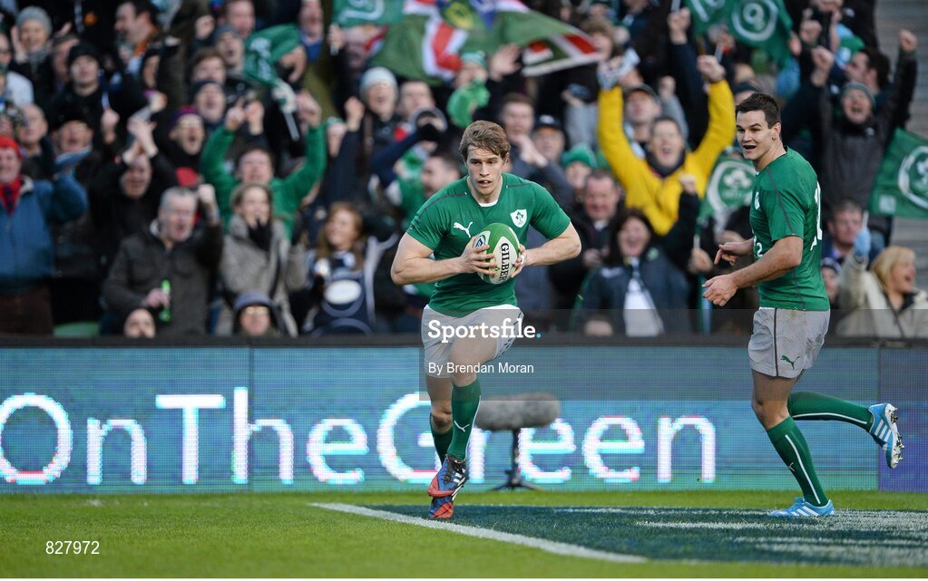 2 February 2014; Ireland's Andrew Trimble runs in to score his side's first try of the game. RBS Six Nations Rugby Championship, Ireland v Scotland, Aviva Stadium, Lansdowne Road, Dublin. Picture credit: Brendan Moran / SPORTSFILE