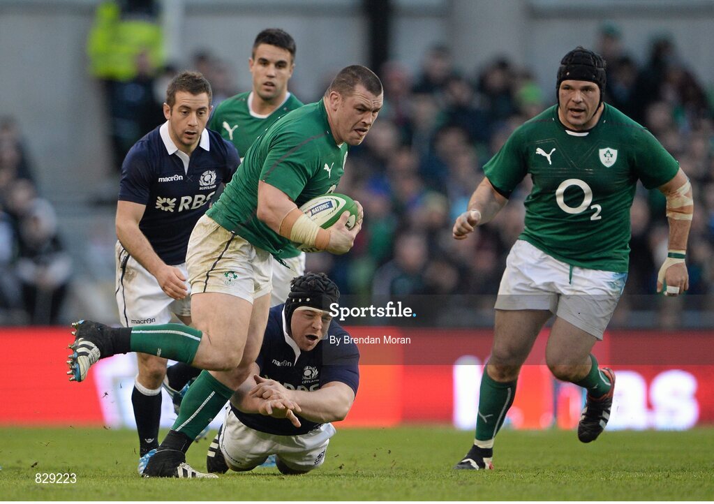 2 February 2014; Cian Healy, Ireland, breaks through the Scotland defence. RBS Six Nations Rugby Championship, Ireland v Scotland, Aviva Stadium, Lansdowne Road, Dublin. Picture credit: Brendan Moran / SPORTSFILE