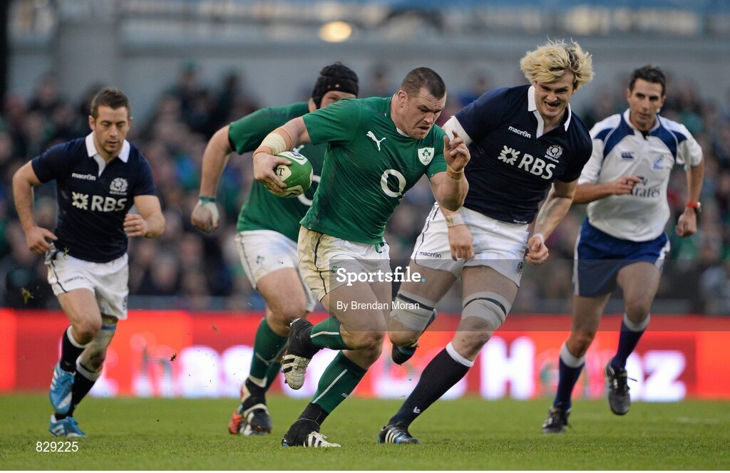 2 February 2014; Cian Healy, Ireland, on the attack against Scotland. RBS Six Nations Rugby Championship, Ireland v Scotland, Aviva Stadium, Lansdowne Road, Dublin. Picture credit: Brendan Moran / SPORTSFILE