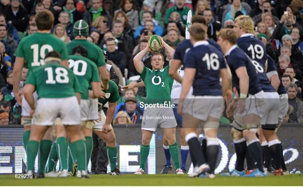 2 February 2014; Sean Cronin, Ireland, prepares to throw into the lineout. RBS Six Nations Rugby Championship, Ireland v Scotland, Aviva Stadium, Lansdowne Road, Dublin. Picture credit: Brendan Moran / SPORTSFILE