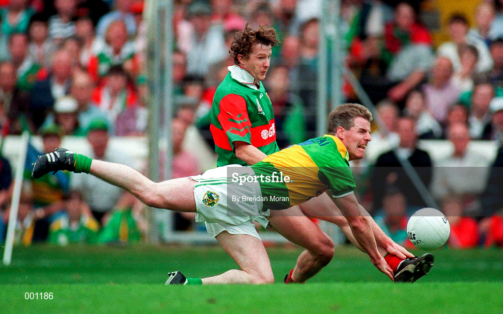 28 September 1997; Pat Fallon of Mayo in action against Eamonn Breen of Kerry during the GAA Football All-Ireland Senior Championship Final match between Kerry and Mayo at Croke Park in Dublin. Photo by Brendan Moran/Sportsfile