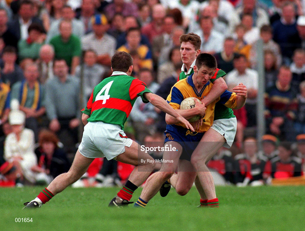 23 June 1996; Nigel Dineen of Roscommon in action against Kevin Cahill and Kenneth Mortimer of Mayo during the Bank of Ireland Connacht Senior Football Championship Semi-Final match between Roscommon and Mayo at Dr Hyde Park in Roscommon. Photo by Ray McManus/Sportsfile