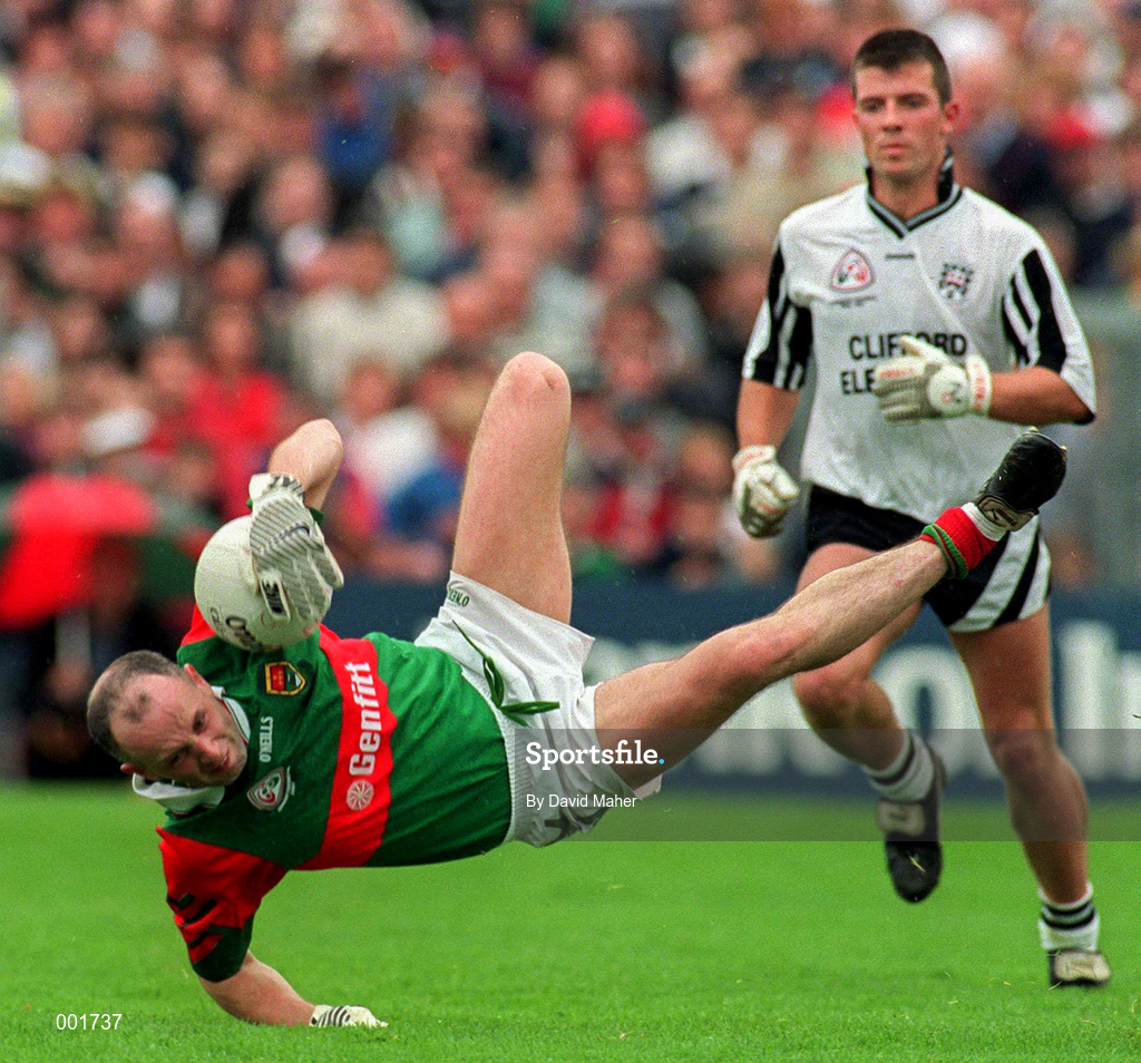 3 August 1997; Pat Holmes of Mayo, left, and Paul Taylor of Sligo during the GAA Connacht Senior Football Championship Final match between Mayo and Sligo at Dr. Hyde Park in Roscommon. Photo by David Maher/Sportsfile