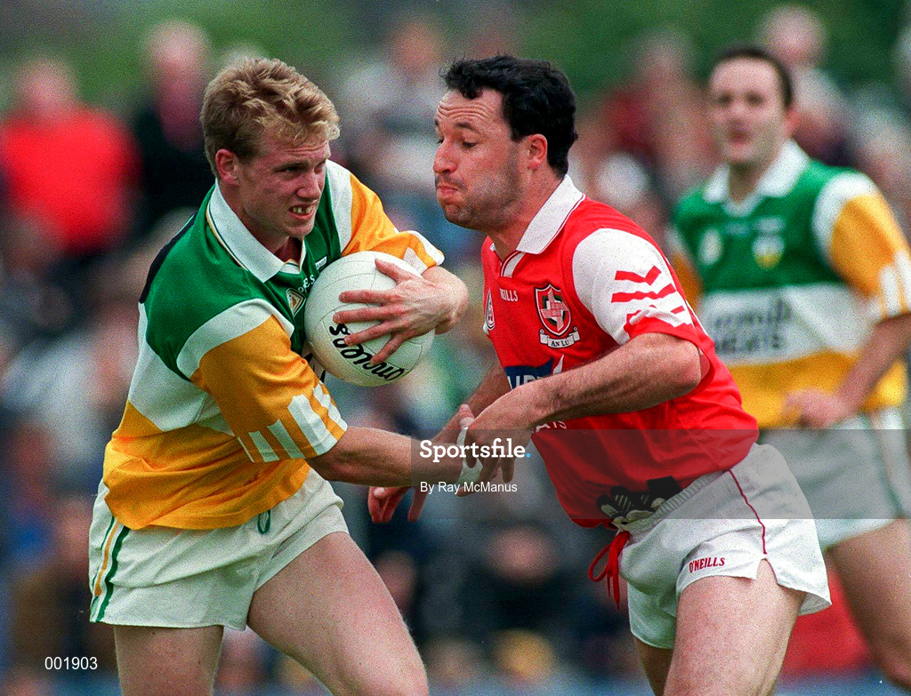29 June 1997; Ronan Mooney of Offaly in action against Brendan Kerin of Louth during the Leinster GAA Senior Football Championship Semi-Final match between Offaly and Louth at Páirc Tailteann in Navan, Meath. Photo by Ray McManus/Sportsfile