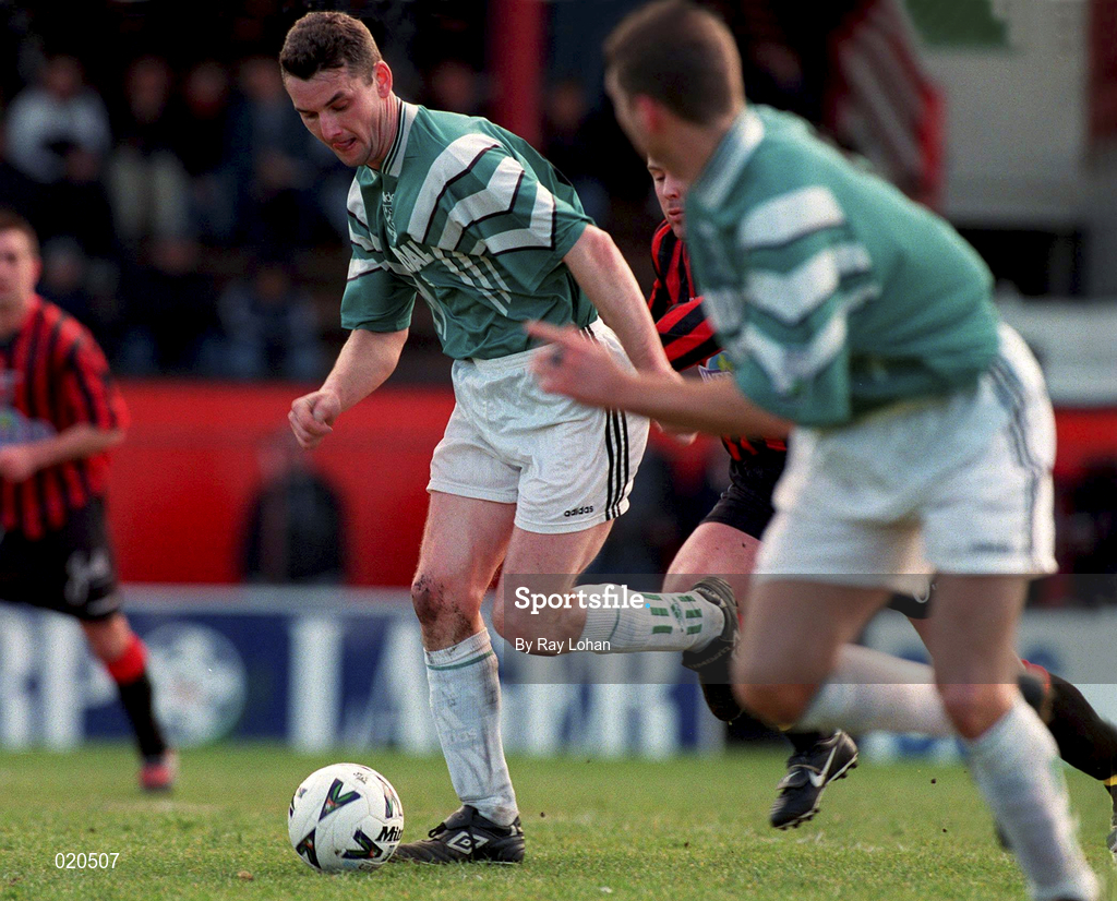 7 February 1999; Alan Smyth of Bray Wanderers during the Harp Lager National League Premier Division match between Bohemians and Bray Wanderers at Dalymount Park in Dublin. Photo by Ray Lohan/Sportsfile