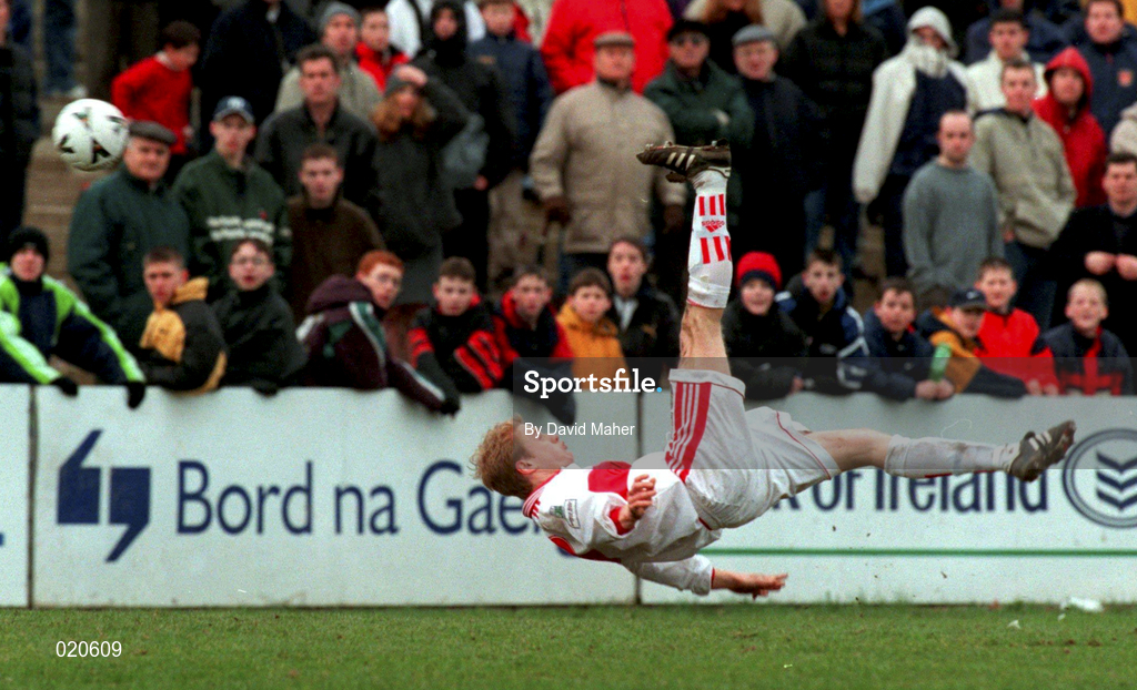 7 February 1999; Colin O'Brien of Cork City attempts an overhead kick during the FAI Cup match between Cork City and Finn Harps at Turners Cross in Cork. Photo by David Maher/Sportsfile