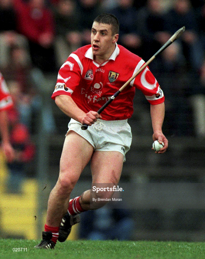 27 March 1999; Derek Barrett of Cork during the Church and General National Hurling League Division 1B match between Cork and Waterford at Páirc Uí Rinn in Cork. Photo by Brendan Moran/Sportsfile