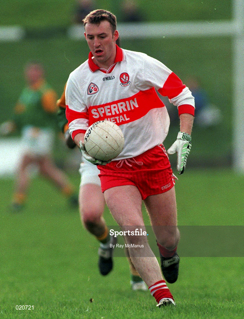 28 February 1999; Dermot Dougan of Derry during the Church and General National Football League Division 1 match between Meath and Derry at Páirc Tailteann in Navan, Meath. Photo by Ray McManus/Sportsfile