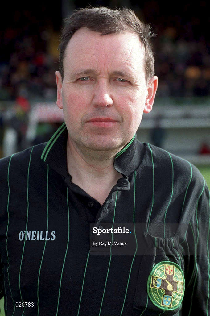 28 February 1999; Referee Eddie Neary prior to the Church and General National Football League Division 1 match between Meath and Derry at Páirc Tailteann in Navan, Meath. Photo by Ray McManus/Sportsfile
