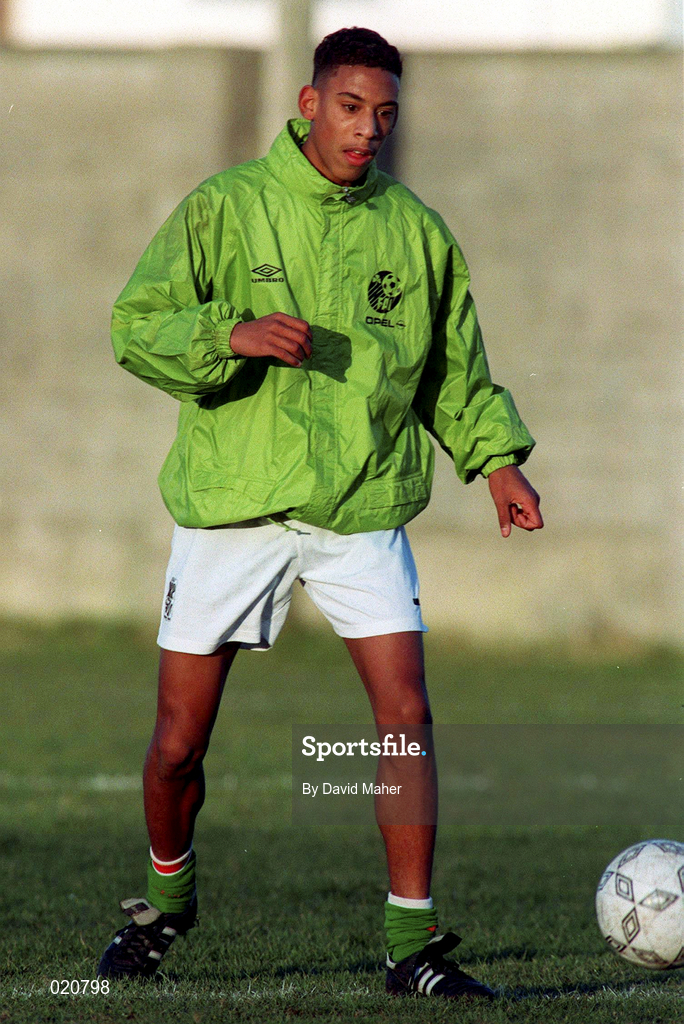 21 January 1999; Dwayne Mattis during a Republic of Ireland U17 squad training session at St Fintan's School in Sutton, Dublin. Photo by David Maher/Sportsfile
