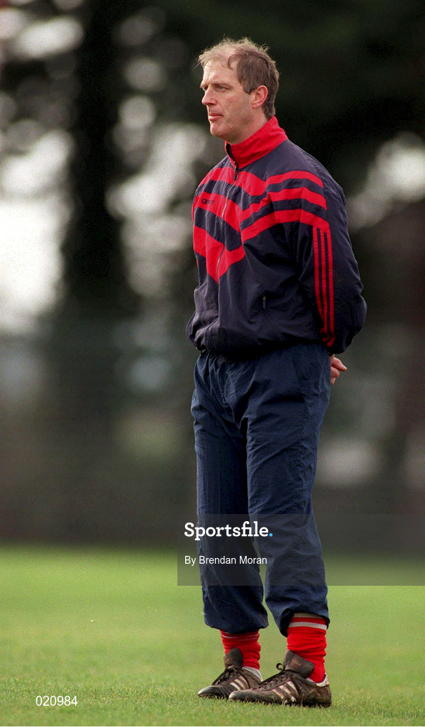 14 February 1999; Cork manager Larry Tompkins during the Allianz National Football League Division 1 match between Cork and Galway at Páirc Uí Rinn in Cork. Photo by Brendan Moran/Sportsfile