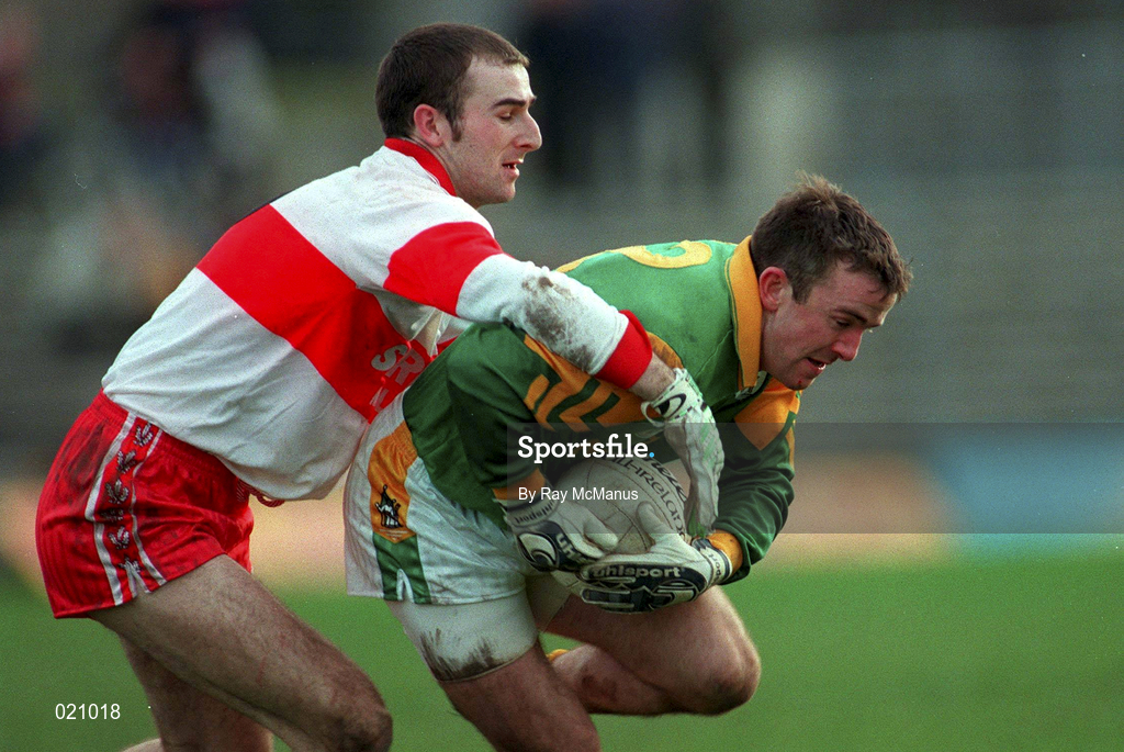 28 February 1999; Evan Kelly of Meath in action against David O'Neill of Derry during the Church and General National Football League Division 1 match between Meath and Derry at Páirc Tailteann in Navan, Meath. Photo by Ray McManus/Sportsfile