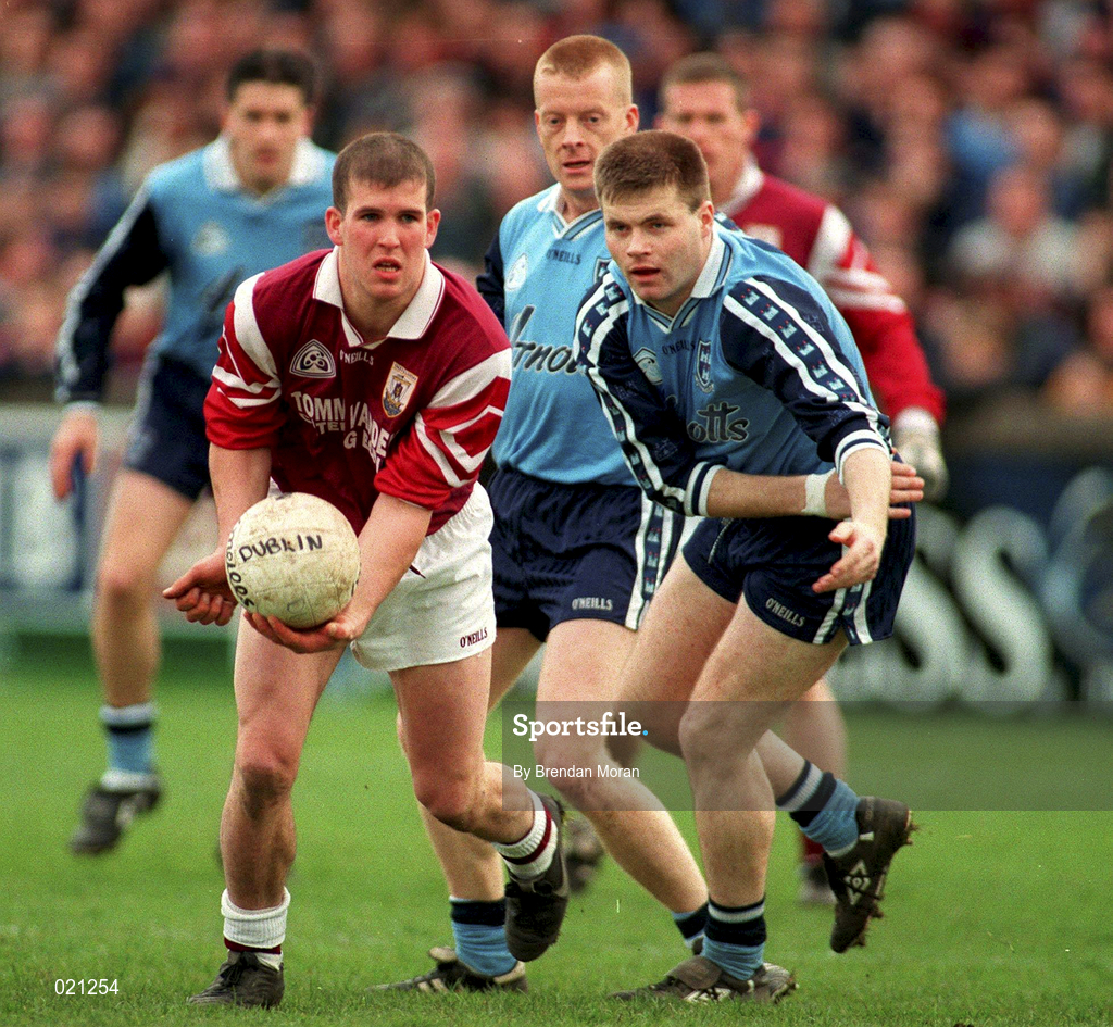 14 March 1999; Richie Fahey of Galway in action against Dessie Farrell of Dublin during the Church and General National Football League Division 1 match between Dublin and Galway at Parnell Park in Dublin. Photo by Brendan Moran/Sportsfile