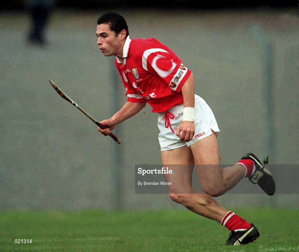 27 March 1999; Sean Og O hAilpin of Cork during the Church and General National Hurling League Division 1B match between Cork and Waterford at Páirc Uí Rinn in Cork. Photo by Brendan Moran/Sportsfile