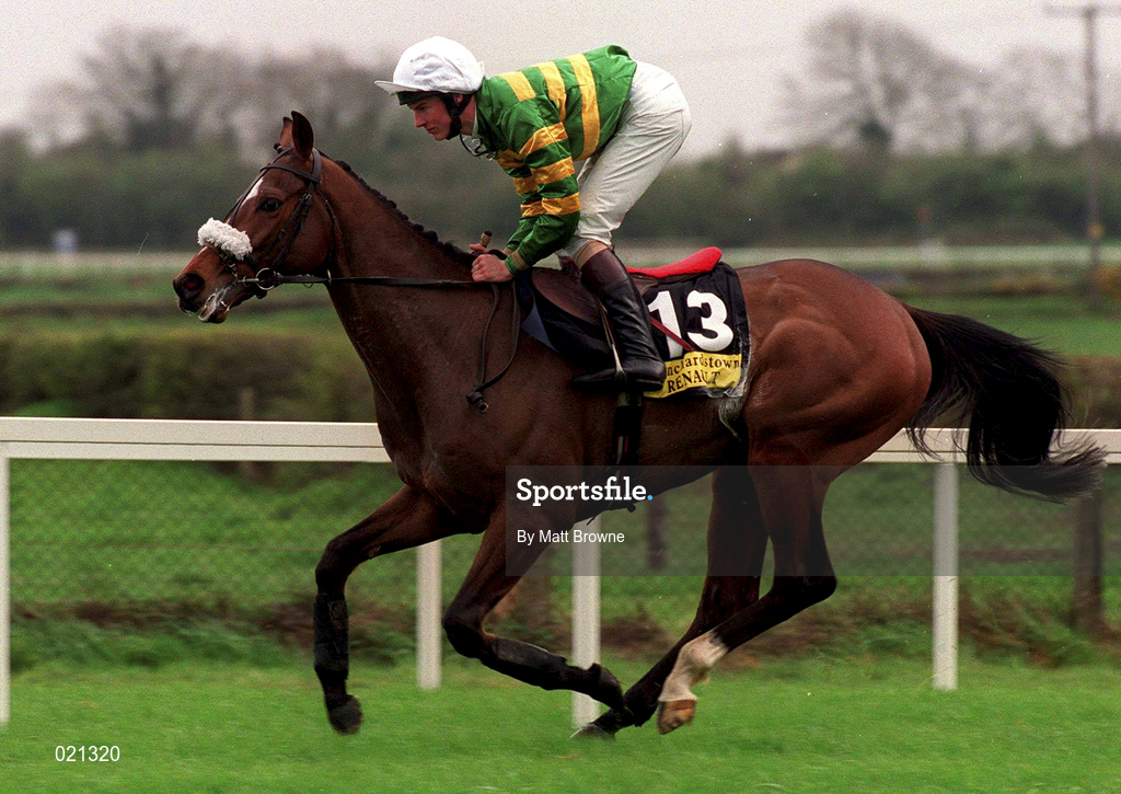 5 April 1999; Shamawan, with Francis Berry up, canters to the start prior to the Blanchardstown Renault Hurdle at Fairyhouse Racecourse in Ratoath, Meath. Photo by Matt Browne/Sportsfile