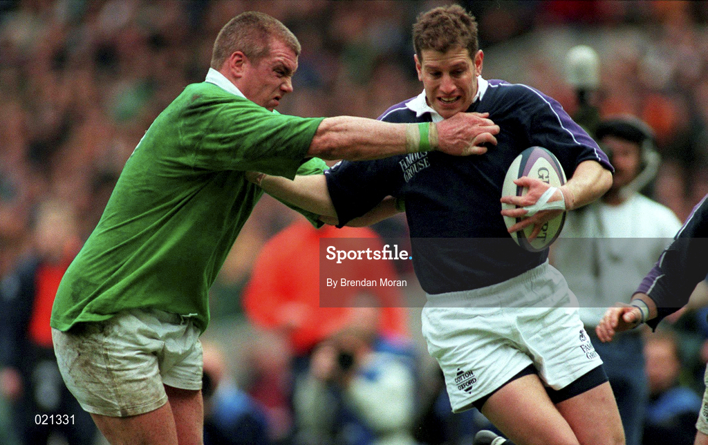 20 March 1999; Shaun Longstaff of Scotland is tackled by Victor Costello of Ireland during the Five Nations Rugby Championship match between Scotland and Ireland in Murrayfield Stadium in Edinburgh, Scotland. Photo by Brendan Moran/Sportsfile