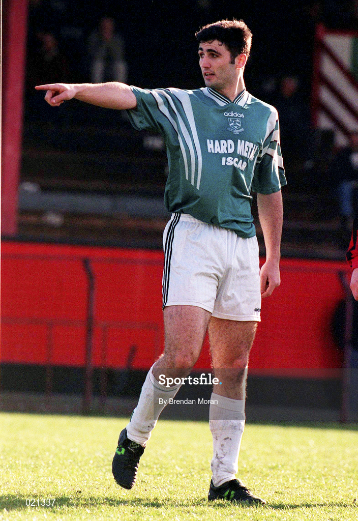 7 February 1999; Stephen Fox of Bray Wanderers during the Harp Lager National League Premier Division match between Bohemians and Bray Wanderers at Dalymount Park in Dublin. Photo by Brendan Moran/Sportsfile