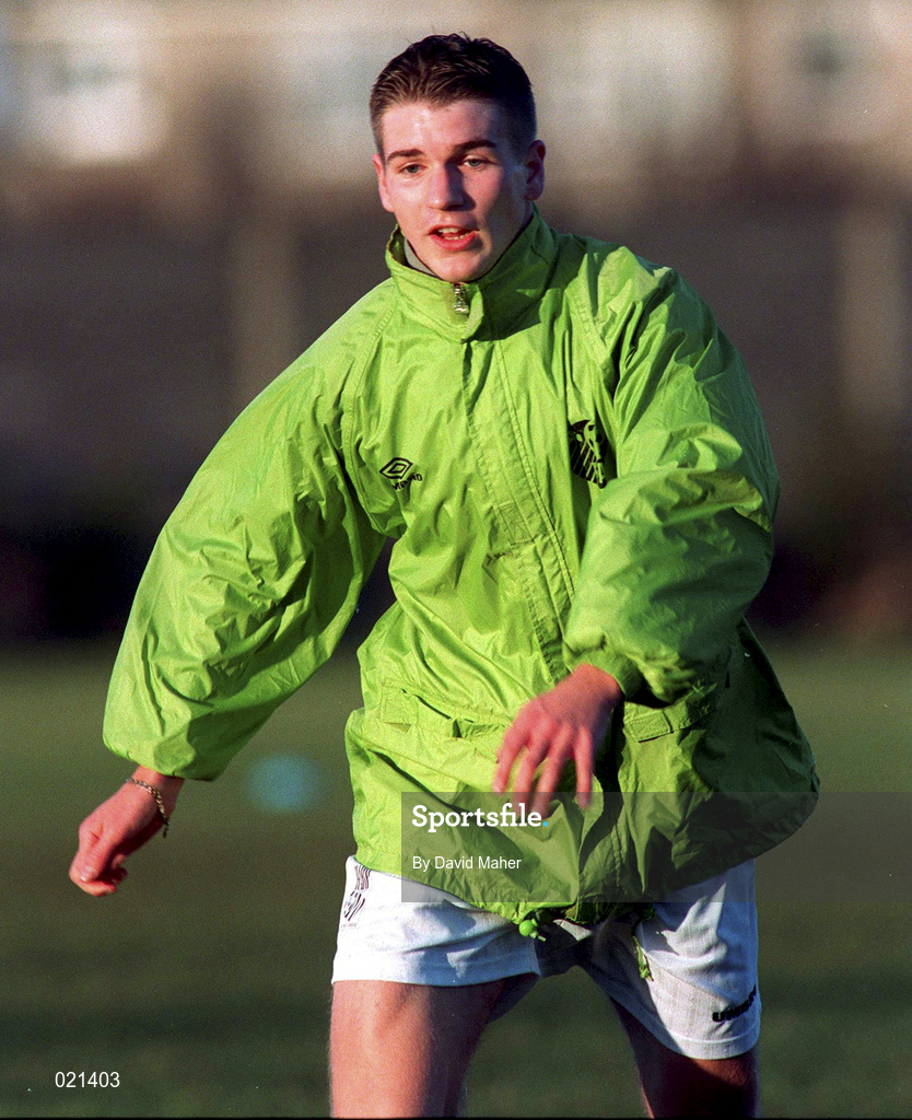 21 January 1999; Shaun Byrne during a Republic of Ireland U17 squad training session at St Fintan's School in Sutton, Dublin. Photo by David Maher/Sportsfile