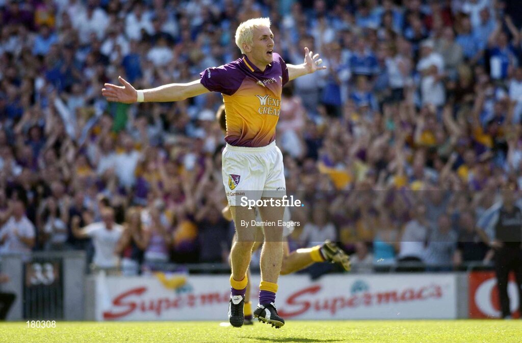 19 June 2005; Redmond Barry, Wexford, celebrates in front of Hill 16 after scoring a goal. Bank of Ireland Leinster Senior Football Championship Semi-Final, Dublin v Wexford, Croke Park, Dublin. Picture credit; Damien Eagers / SPORTSFILE