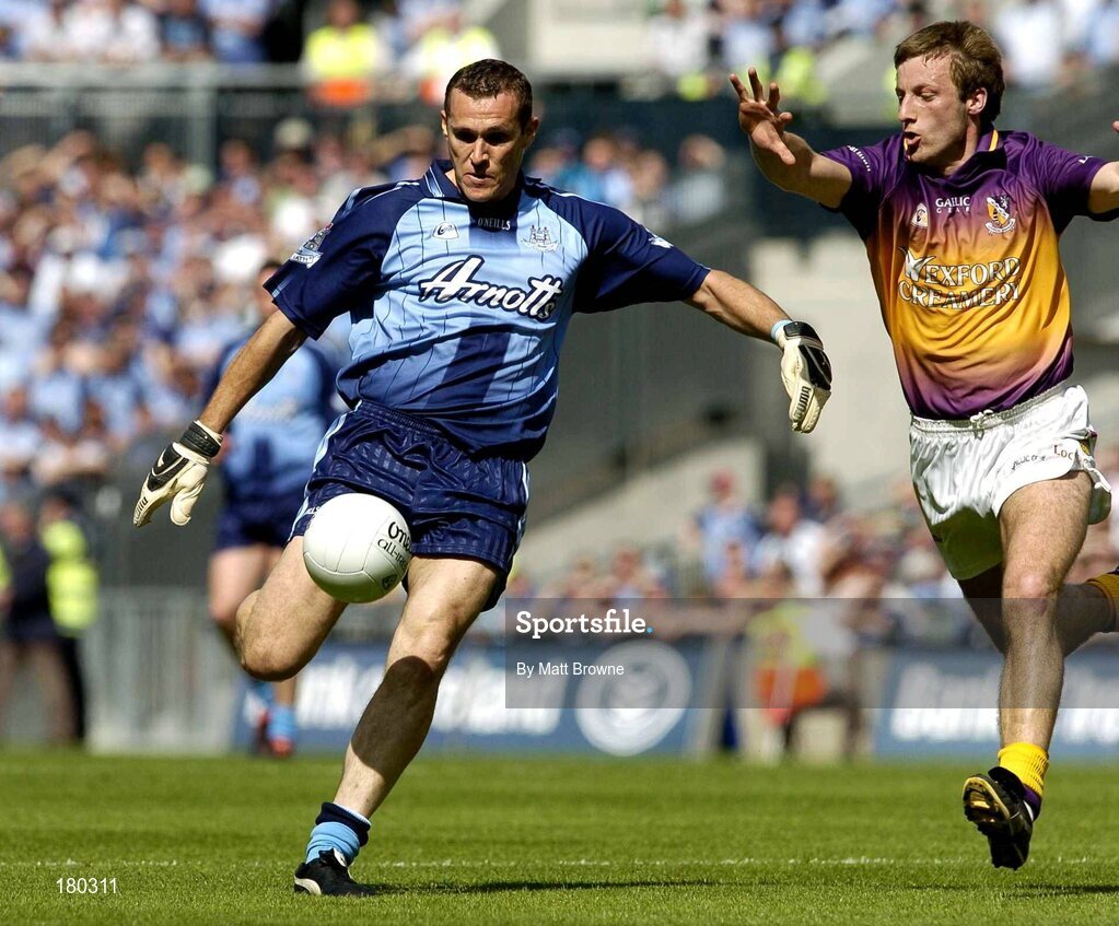 19 June 2005; Ciaran Whelan, Dublin, in action against David Fogarty, Wexford. Bank of Ireland Leinster Senior Football Championship Semi-Final, Dublin v Wexford, Croke Park, Dublin. Picture credit; Matt Browne / SPORTSFILE