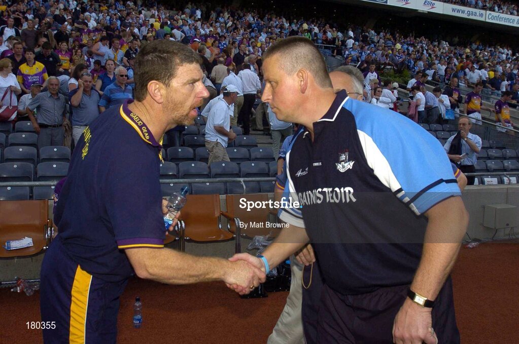 19 June 2005; Pat Roe, Wexford manager, congratulates Dublin manager Paul Caffrey after the final whistle. Bank of Ireland Leinster Senior Football Championship Semi-Final, Dublin v Wexford, Croke Park, Dublin. Picture credit; Matt Browne / SPORTSFILE