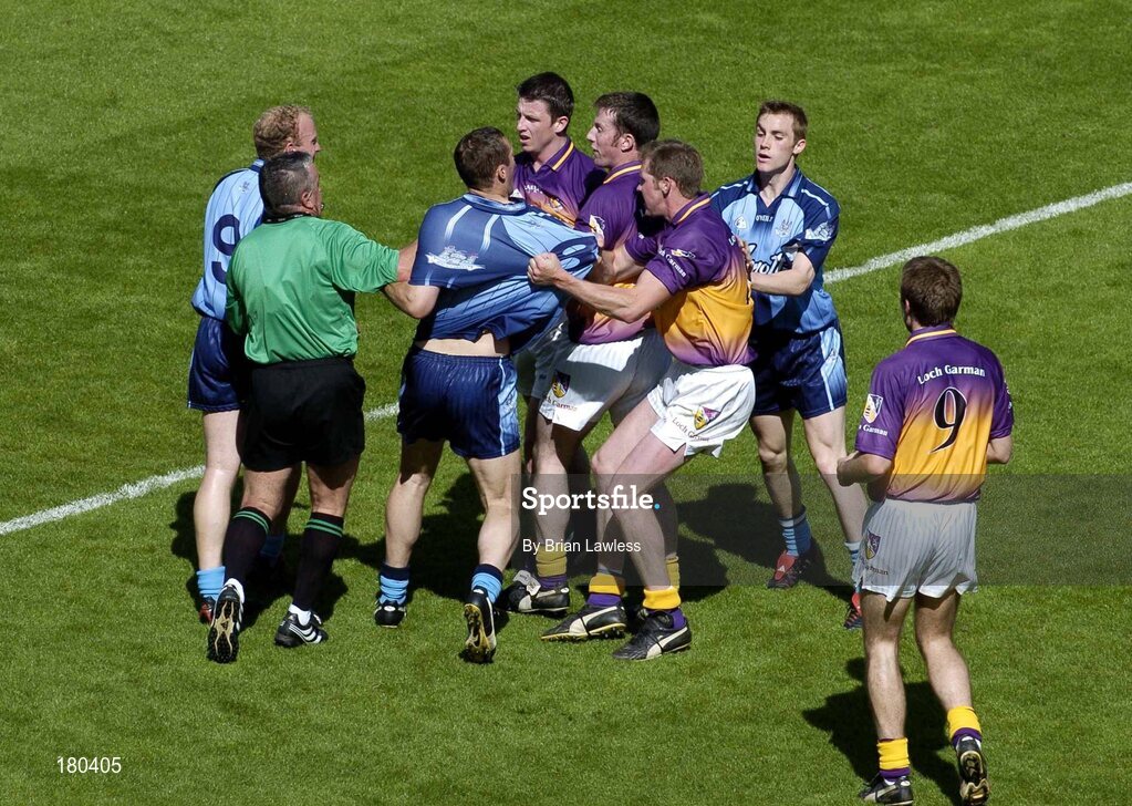 19 June 2005; Dublin and Wexford players get involved in a tussle during the match. Bank of Ireland Leinster Senior Football Championship Semi-Final, Dublin v Wexford, Croke Park, Dublin. Picture credit; Brian Lawless / SPORTSFILE