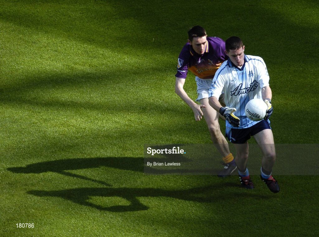 19 June 2005; Stephen Cluxton, Dublin, in action against Nicky Lambert, Wexford. Bank of Ireland Leinster Senior Football Championship Semi-Final, Dublin v Wexford, Croke Park, Dublin. Picture credit; Brian Lawless / SPORTSFILE