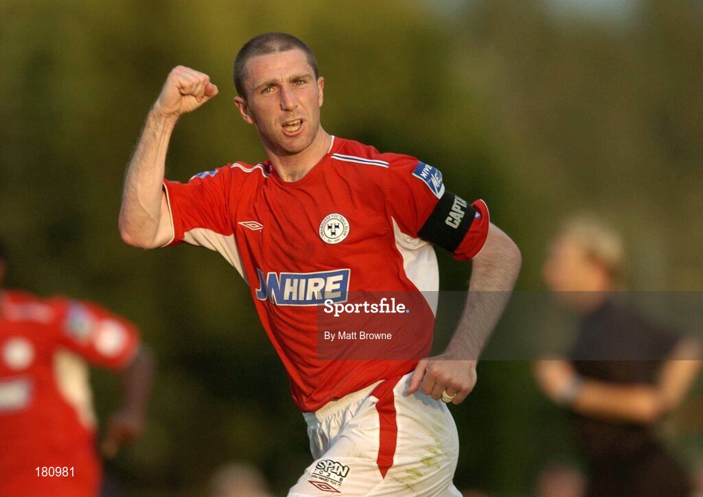 24 June 2005; Owen Heary, Shelbourne celebrates his goal against Waterford United. eircom League, Premier Division, Waterford United v Shelbourne, Waterford RSC, Waterford. Picture credit; Matt Browne / SPORTSFILE