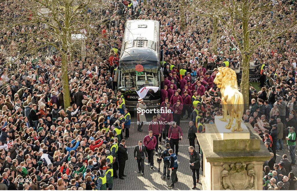 22 February 2014; England players arrive ahead of the game. RBS Six Nations Rugby Championship, England v Ireland, Twickenham Stadium, Twickenham, London, England. Picture credit: Stephen McCarthy / SPORTSFILE