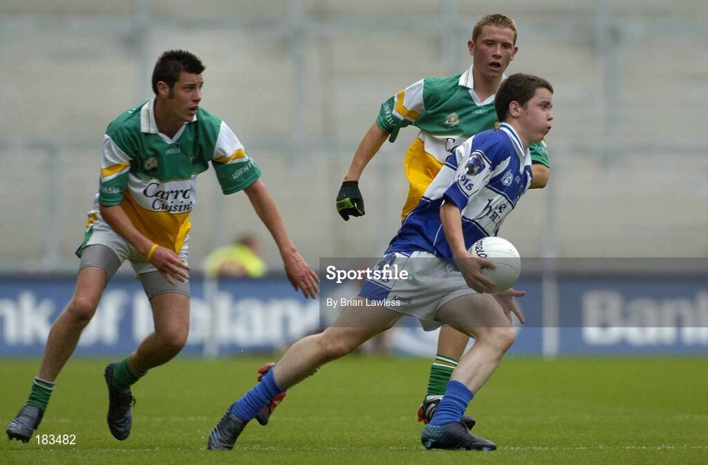 17 July 2005; Ciaran Delaney, Laois, in action against Pauric Duffy, left, and John Knight, Offaly. Leinster Minor Football Championship Final, Offaly v Laois, Croke Park, Dublin. Picture credit; Brian Lawless / SPORTSFILE