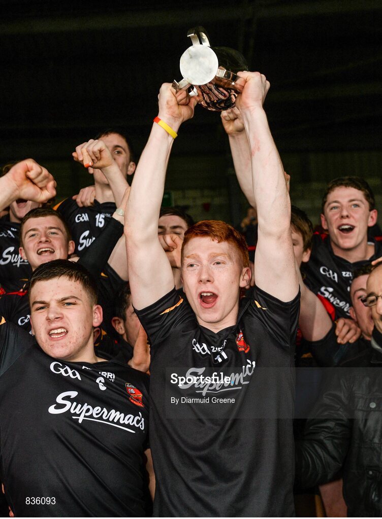 22 February 2014; Ard Scoil Ris captain Cian Lynch lifts the cup after victory over Scoil na Trionoide Naofa. Dr. Harty Cup Final, Scoil na Trionoide Naofa, Doon v Ard Scoil Ris, Limerick. Gaelic Grounds, Limerick. Picture credit: Diarmuid Greene / SPORTSFILE