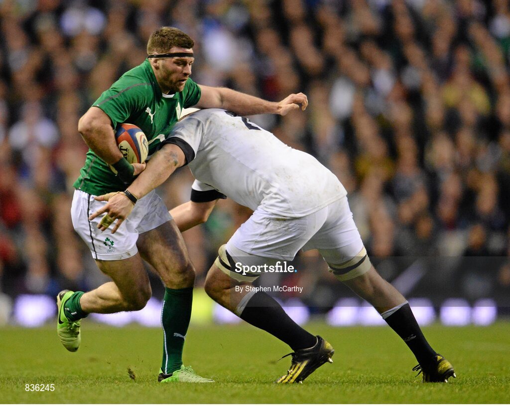 22 February 2014; Fergus McFadden, Ireland, is tackled by Ben Morgan, England. RBS Six Nations Rugby Championship, England v Ireland, Twickenham Stadium, Twickenham, London, England. Picture credit: Stephen McCarthy / SPORTSFILE