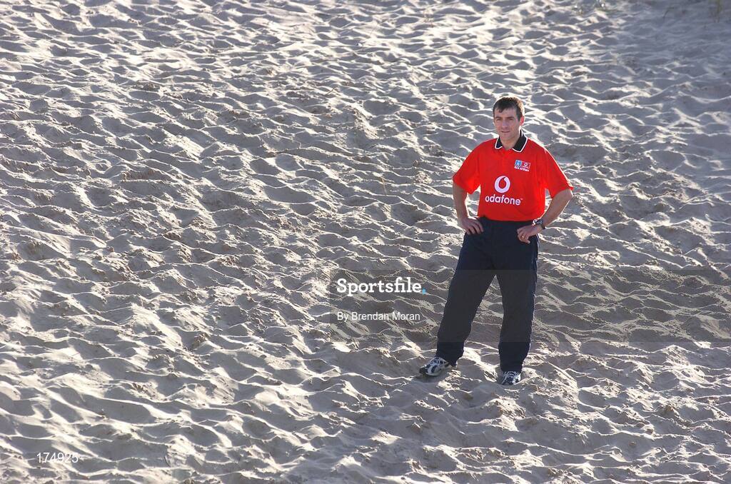 6 August 2004; Wexford hurler Liam Dunne. Morriscastle Beach, Co. Wexford. Picture credit; Brendan Moran / SPORTSFILE