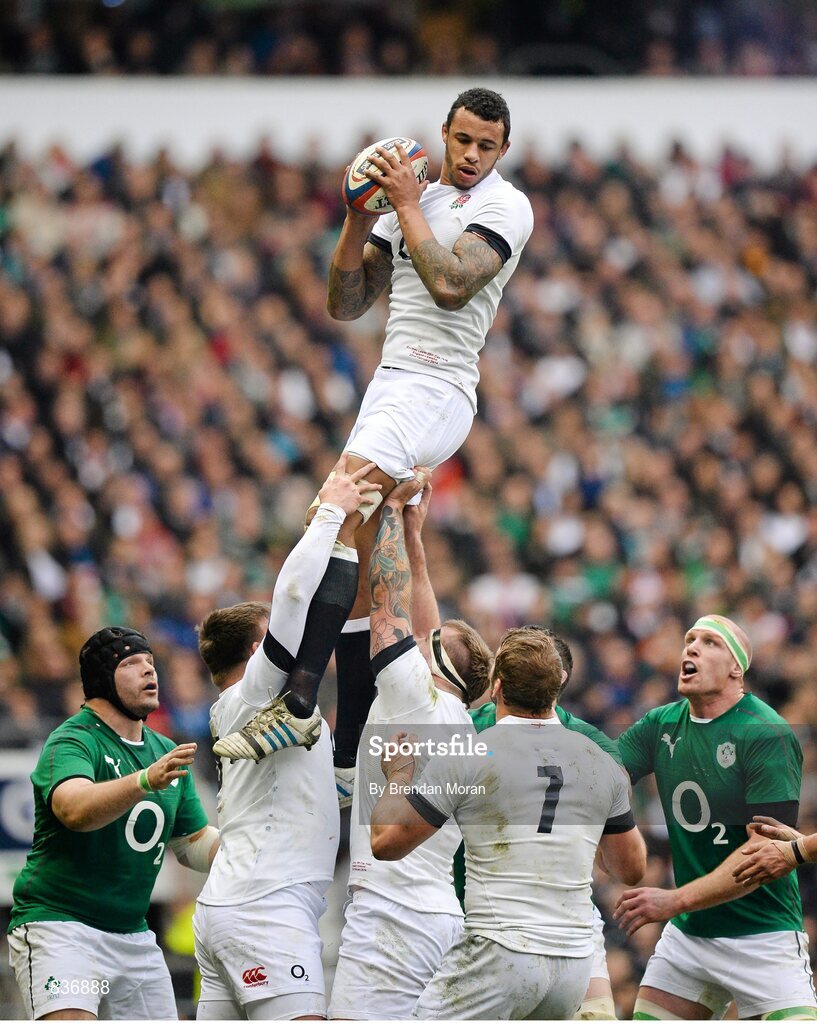 22 February 2014; Courtney Lawes, England, wins a lineout against Ireland. RBS Six Nations Rugby Championship, England v Ireland. Twickenham Stadium, Twickenham, London, England. Picture credit: Brendan Moran / SPORTSFILE