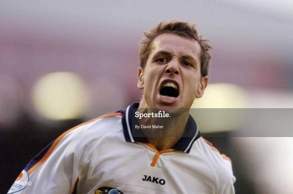 22 July 2005; Declan O'Brien, Drogheda United, celebrates after scoring his sides first goal. eircom League, Premier Division, Bohemians v Drogheda United, Dalymount Park, Dublin. Picture credit; David Maher / SPORTSFILE