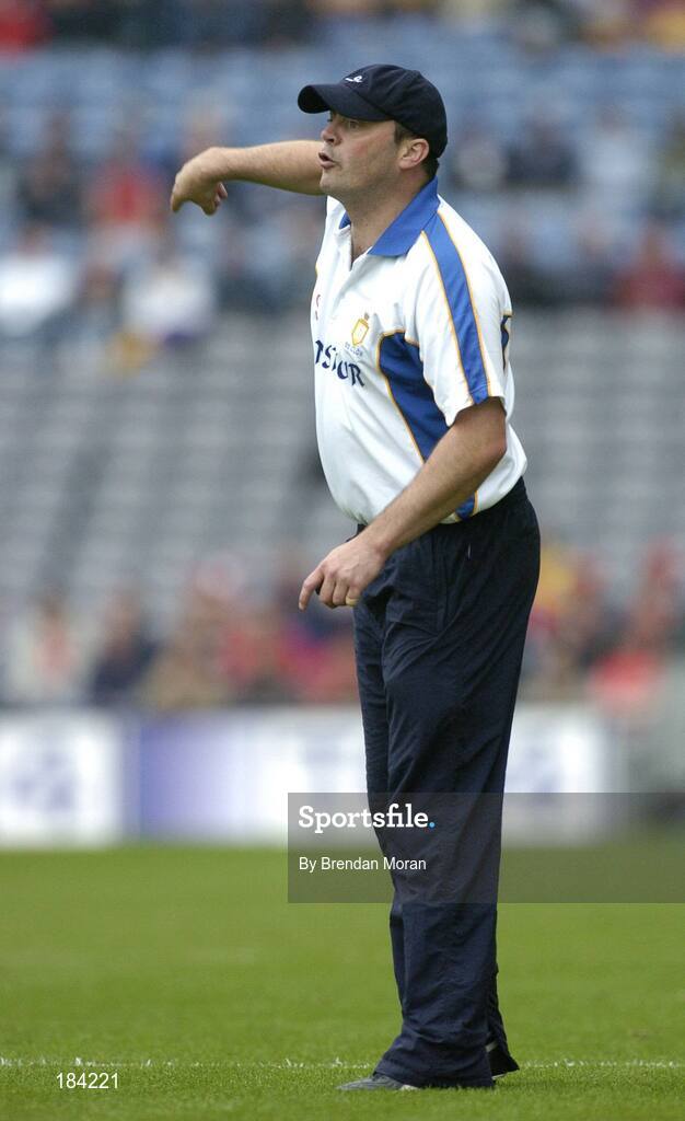 24 July 2005; Clare manager Anthony Daly issues instructions to his players during the game. Guinness All-Ireland Senior Hurling Championship Quarter-Final, Wexford v Clare, Croke Park, Dublin. Picture credit; Brendan Moran / SPORTSFILE