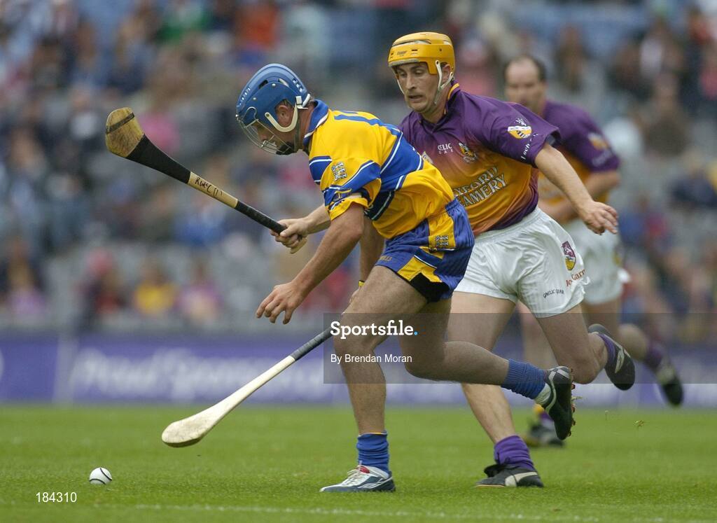 24 July 2005; Alan Markham, Clare, in action against Rory McCarthy, Wexford. Guinness All-Ireland Senior Hurling Championship Quarter-Final, Wexford v Clare, Croke Park, Dublin. Picture credit; Brendan Moran / SPORTSFILE