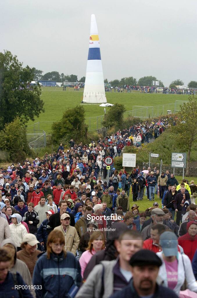 24 July 2005; Spectators make their way home after the Red Bull Air Race. Cashel, Co. Tipperary. Picture credit; David Maher / SPORTSFILE