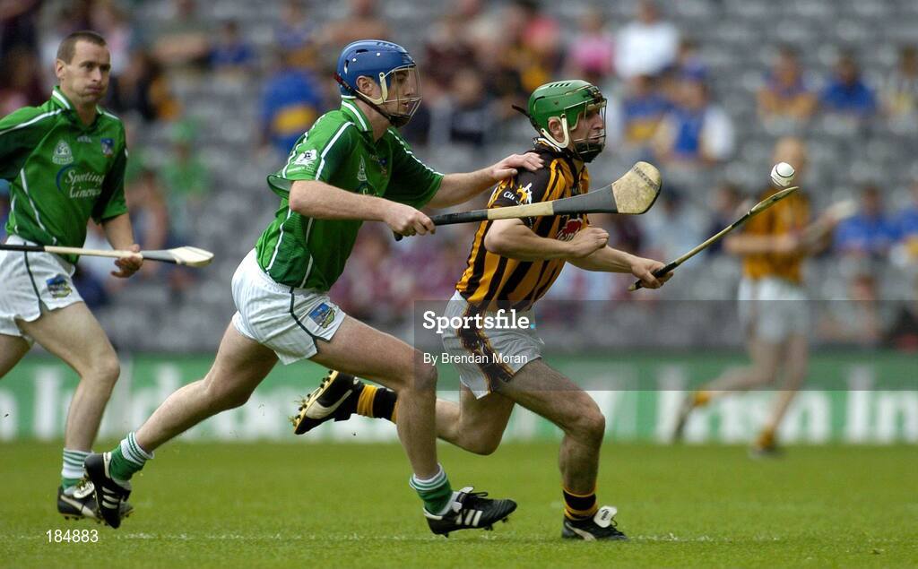 31 July 2005; Eoin Larkin, Kilkenny, in action against Brian Geary, Limerick. Guinness All-Ireland Hurling Championship, Quarter-Final, Kilkenny v Limerick, Croke Park, Dublin. Picture credit; Brendan Moran / SPORTSFILE